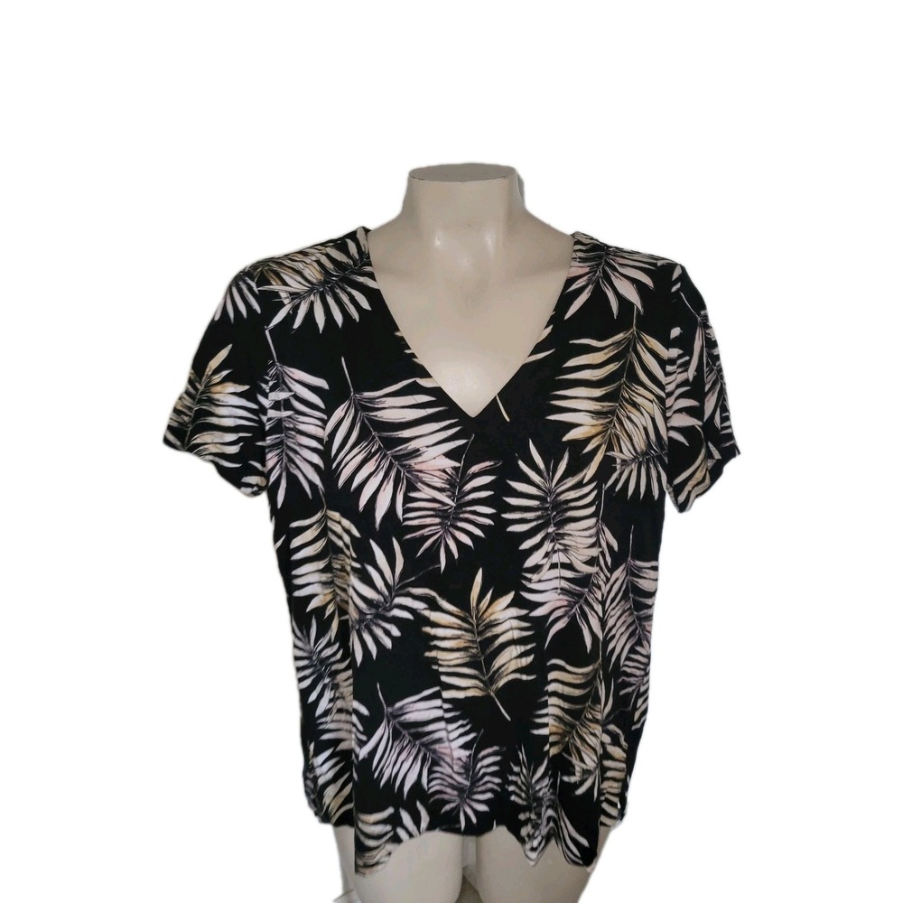 J JILL M Hawaiian Print Floral Short Sleeve Summer Beach Comfort Casual Blouse
